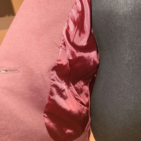 Blazer - Picture 2 of 4